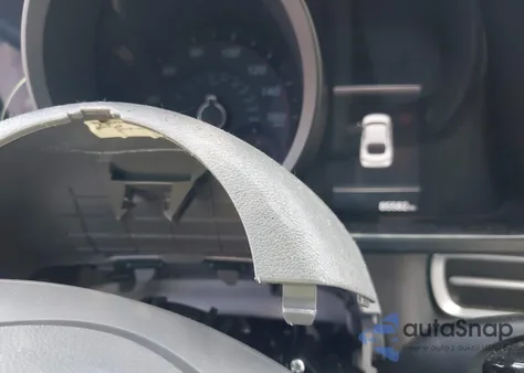 2021 Hyundai Elantra Sel z USA, uszkodzony, nr VIN 5NPLM4AG4MH017624